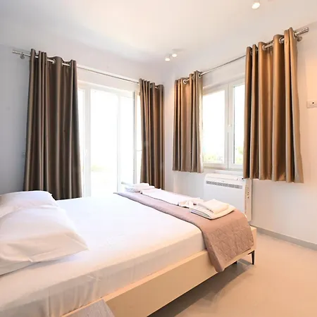 Appartement Amra Delux Durres