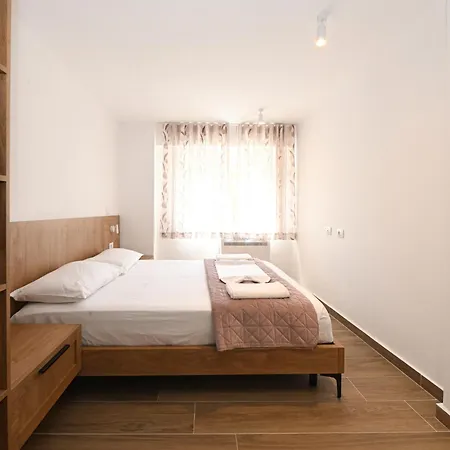 Amra Delux Durres Appartement
