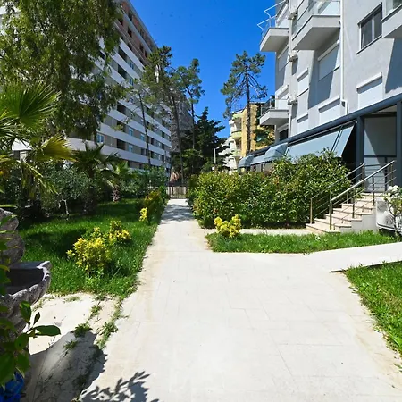 Amra Delux Durres Appartement Golem (Tirana)